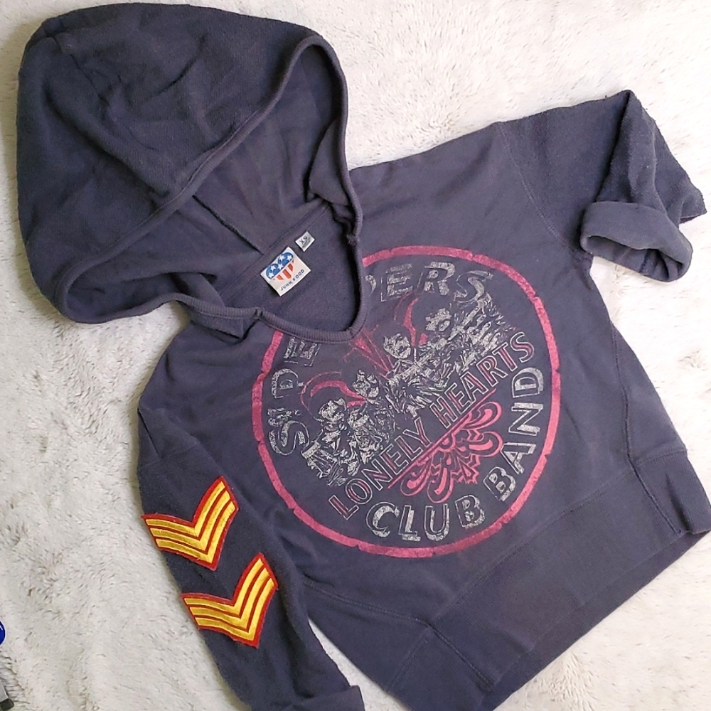 Junk Food Sgt. Peppers long sleeve hoodie XS
